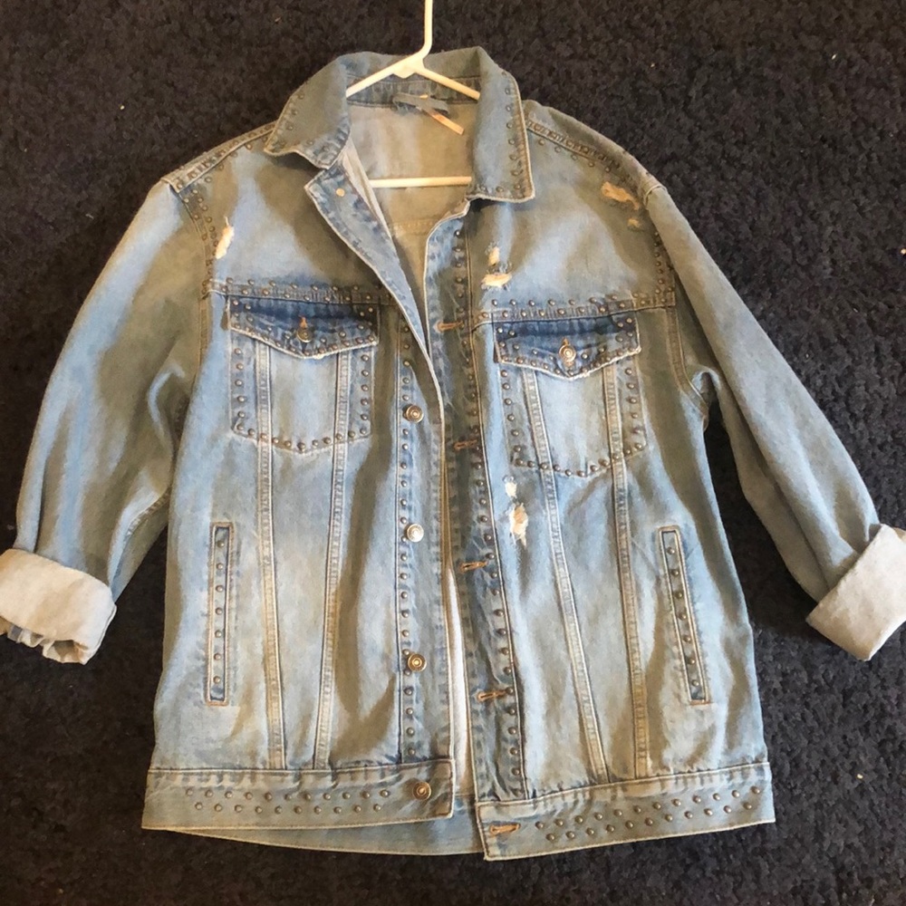 Denim jacket - NEVER WORN